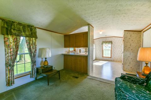 3224 E Kentucky Rd, Beecher, IL 60401 photo 7
