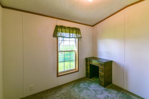 3224 E Kentucky Rd, Beecher, IL 60401 photo 12