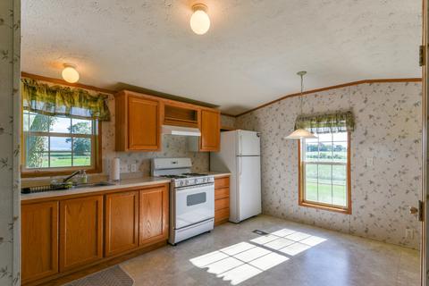 3224 E Kentucky Rd, Beecher, IL 60401 photo 10