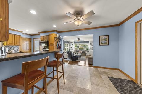 49 Old Post Rd, Montgomery, IL 60538 photo 6