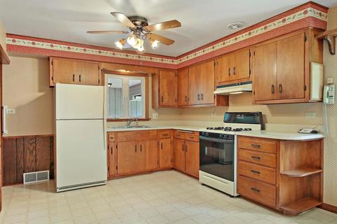 265 Edgewood Dr, Algonquin, IL 60102 photo 8