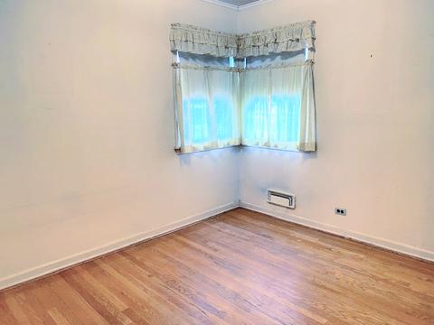 1418 S 5th Ave, Des Plaines, IL 60018 photo 11