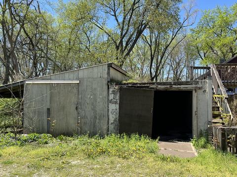 Undisclosed, Morris, IL 60450 photo 27