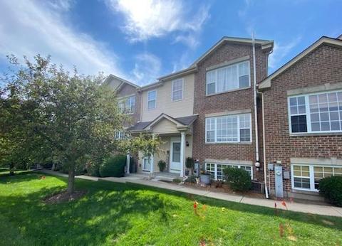 677 E Willow St, Elburn, IL 60119 photo 1