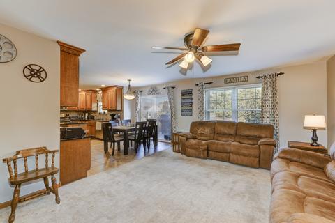 1900 Maple Glen Dr, Plainfield, IL 60586 photo 16