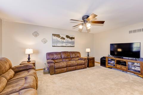 1900 Maple Glen Dr, Plainfield, IL 60586 photo 15