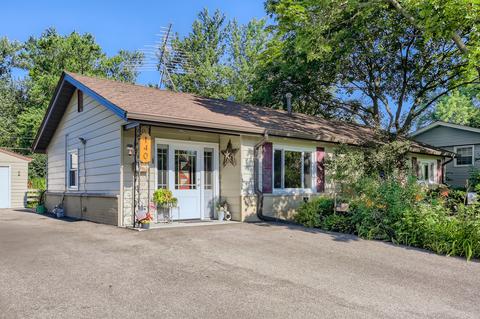 140 Illinois Blvd, Hoffman Estates, IL 60169 photo 1
