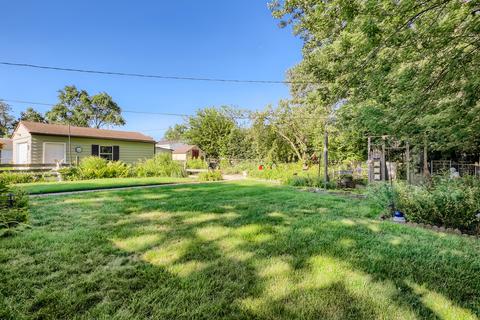 140 Illinois Blvd, Hoffman Estates, IL 60169 photo 13
