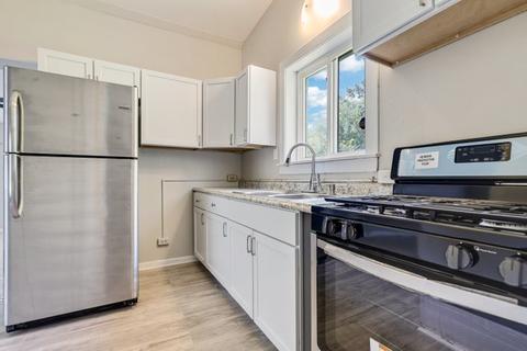 15260 Parkside Dr, Markham, IL 60428 photo 8