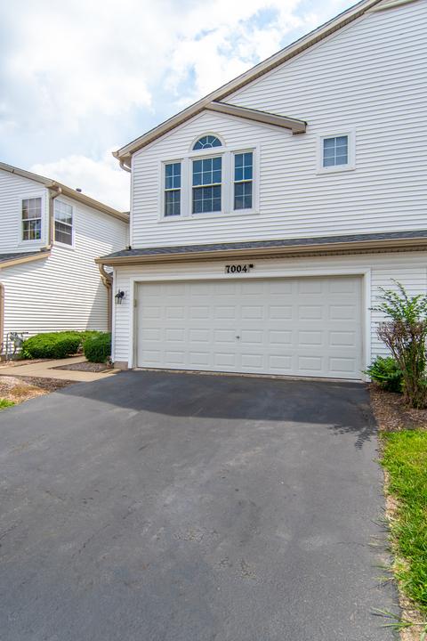 7004 Creekside Dr, Plainfield, IL 60586 photo 3