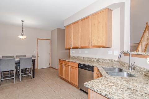 7004 Creekside Dr, Plainfield, IL 60586 photo 10