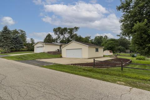 204 Hilltop Ave, Mchenry, IL 60050 photo 3
