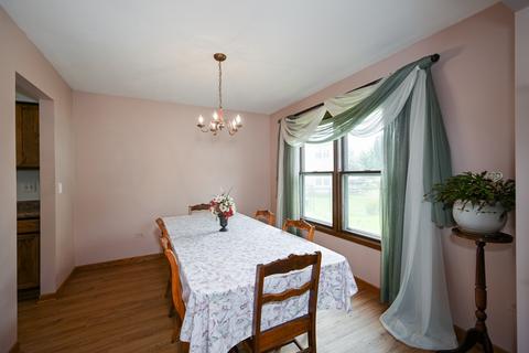 1820 Jasper Ct, Wheaton, IL 60189 photo 9