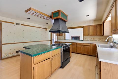 75 Sherwood Rd, Elgin, IL 60120 photo 8