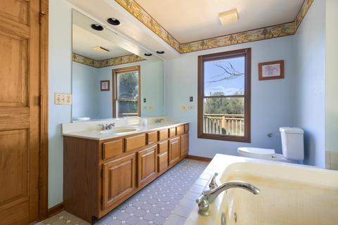 75 Sherwood Rd, Elgin, IL 60120 photo 14
