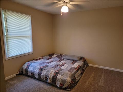 930 Pine Hill Dr, Decatur, IL 62521 photo 14