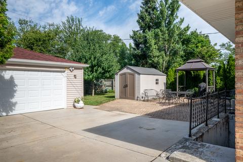 388 Marvin Pl, Wheeling, IL 60090 photo 23