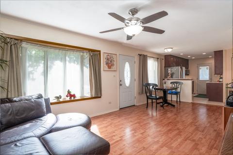 388 Marvin Pl, Wheeling, IL 60090 photo 4