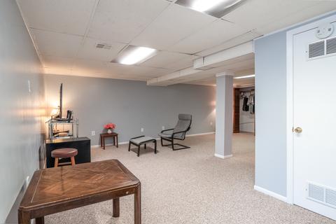 388 Marvin Pl, Wheeling, IL 60090 photo 18