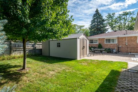 388 Marvin Pl, Wheeling, IL 60090 photo 27
