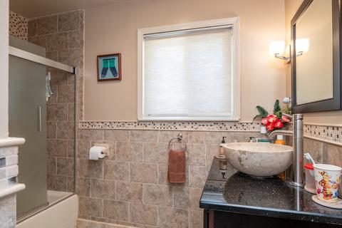 388 Marvin Pl, Wheeling, IL 60090 photo 10