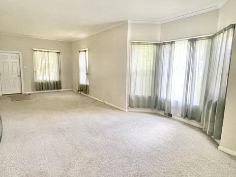 219 E Dakota St, Spring Valley, IL 61362 photo 5