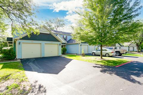 2447 Devonshire Ct, Aurora, IL 60502 photo 1