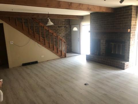 1203 Kenneth Cir, Elgin, IL 60120 photo 2