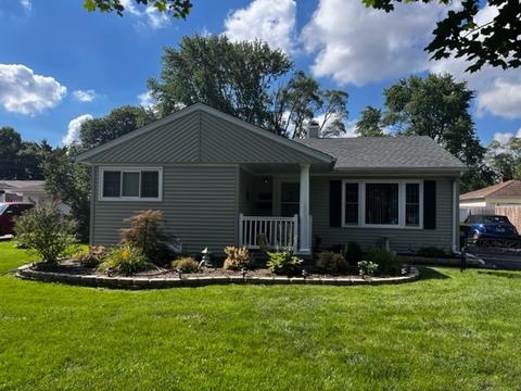 2105 St James St, Rolling Meadows, IL 60008 photo 2