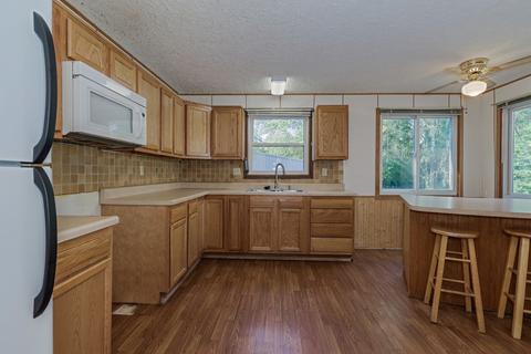 703 E Main St, Cornell, IL 61319 photo 11