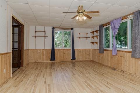 703 E Main St, Cornell, IL 61319 photo 4