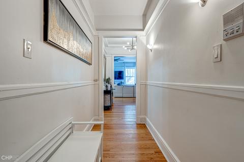 1635 E 53rd St #2, Chicago, IL 60615 photo 4