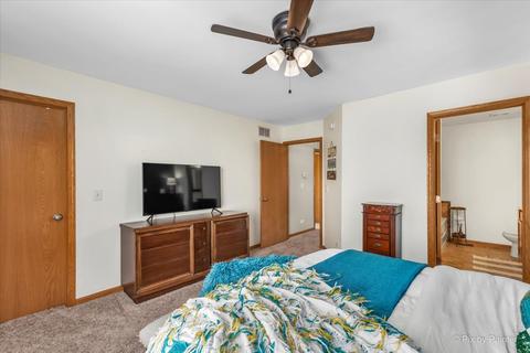 2116 Concord Dr, Mchenry, IL 60050 photo 15