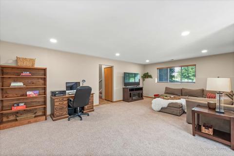 2116 Concord Dr, Mchenry, IL 60050 photo 25