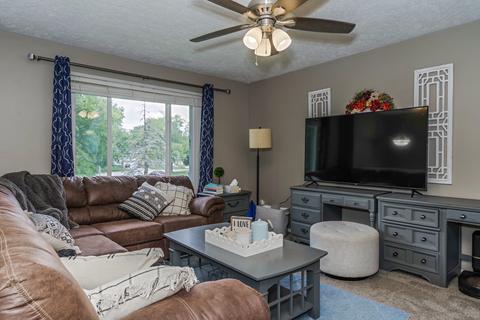 14 Siesta Ct, Bloomington, IL 61704 photo 5