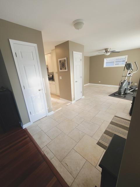 625 Ash Rd, Hoffman Estates, IL 60169 photo 7