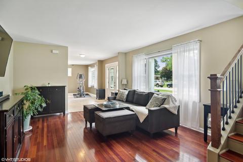 625 Ash Rd, Hoffman Estates, IL 60169 photo 8