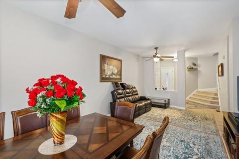 3327 Rosecroft Ln, Naperville, IL 60564 photo 6