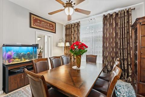3327 Rosecroft Ln, Naperville, IL 60564 photo 4