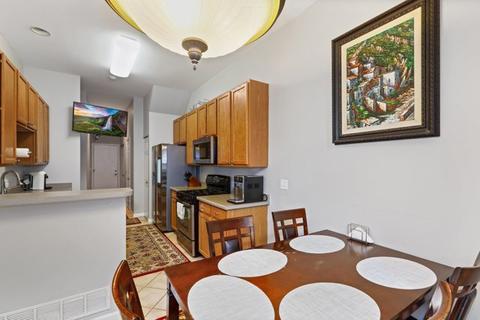 3327 Rosecroft Ln, Naperville, IL 60564 photo 10