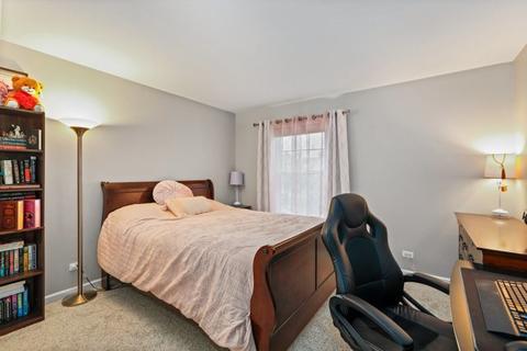 3327 Rosecroft Ln, Naperville, IL 60564 photo 22