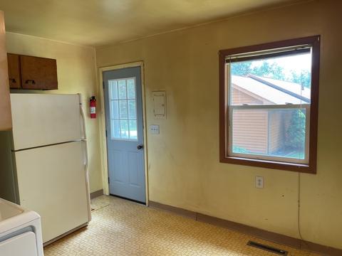 1209 Sunset Dr, Holiday Hills, IL 60051 photo 11