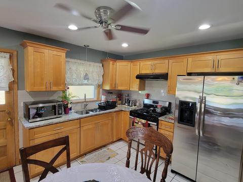 171 Lance Dr, Des Plaines, IL 60016 photo 13