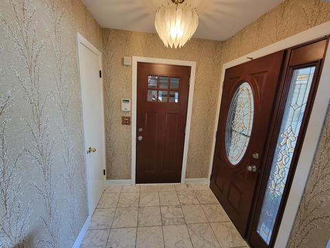 171 Lance Dr, Des Plaines, IL 60016 photo 8