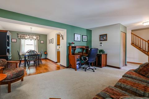 860 Roaring Brook Ln, Algonquin, IL 60102 photo 5
