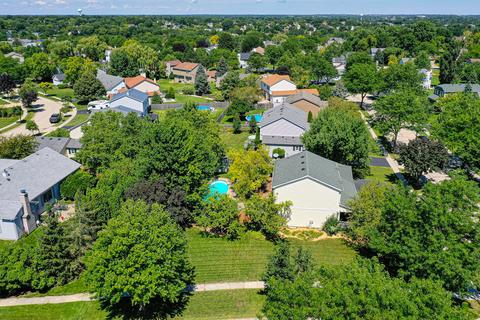 860 Roaring Brook Ln, Algonquin, IL 60102 photo 46