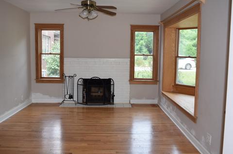1122 Cherry St, Wheaton, IL 60187 photo 2