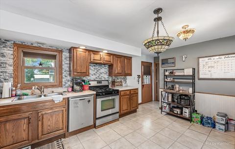6107 E Mcgregor Rd, Byron, IL 61010 photo 5