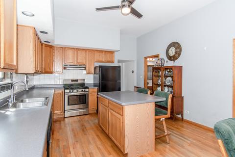 308 E 18th St, Lockport, IL 60441 photo 25
