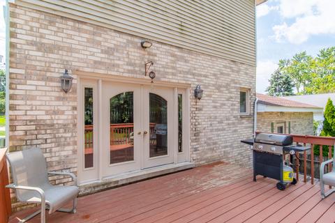 308 E 18th St, Lockport, IL 60441 photo 8